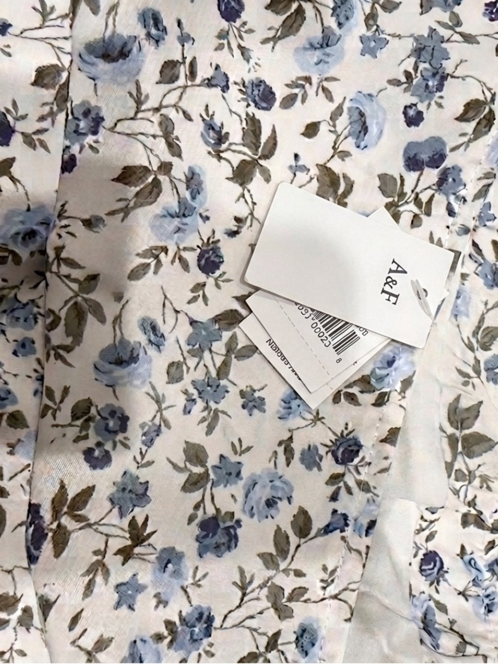 Abercrombie & Fitch White and Blue Floral Maxi Skirt - Picture 6 of 8